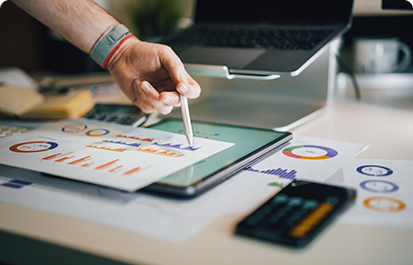 How Web-Based Accounting Software Saves Time and Reduces Costs